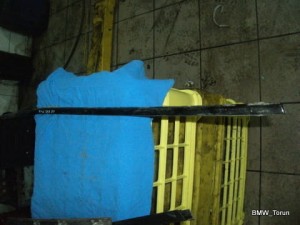 LISTWA ZGARNIAJĄCA DRZWI TYŁ PRAWA SHADOWLINE E46
