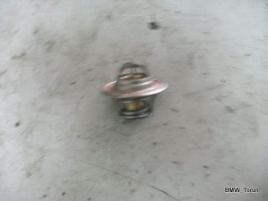 TERMOSTAT 2.0B PASSAT B5 FL