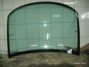 SZYBA TYŁ TYLNA AUDI A4 B5
