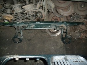 PAS PRZEDNI WZMOCNIENIE CZOŁOWE BMW E36