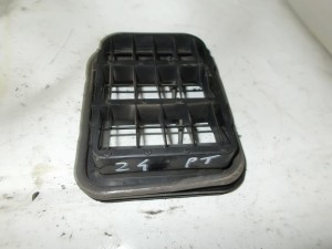 KRATKA BAGAŻNIKA WLOT Z4 E85 F-VAT