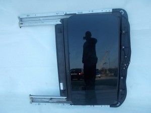 SZYBERDACH SZKLANY KOMPLETNY AVENSIS II T25 F-VAT