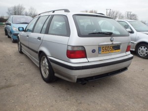 SZYBA KLAPY TYŁ TYLNA BMW E36 KOMBI