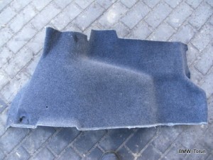BOCZEK TAPICERKA BAGAŻNIKA SEDAN MONDEO MK3