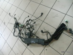 INSTALACJA KABLE SILNIKA 1.8 1.9 M43 BMW E36
