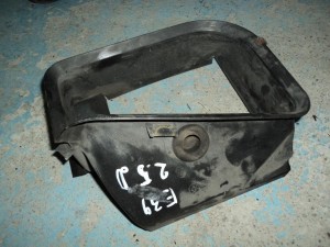 WLOT KANAŁ POWIETRZA INTERCOOLER E39 2.5 TDS