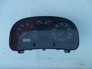 LICZNIK ZEGARY AUTOMAT 1.4 1.6 GOLF IV F-VAT