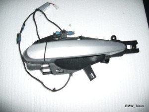 KLAMKA PODŚWIETLANA TYŁ LEWA BMW E90 E91