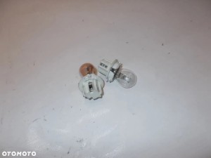 OPRAWKA WKŁAD ŻARÓWKI LAMPY TYŁ E83 X3 F-VAT