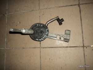 MECHANIZM LEWAREK ZMIANY 6 BIEGÓW BMW E46 2.0D