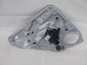 PODNOŚNIK MECHANIZM SZYB TYŁ LEWY PASSAT B5 F-VAT