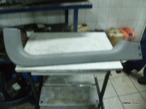 OSŁONA MASKOWNICA PLASTIK PROGU PRZÓD P LAGUNA II