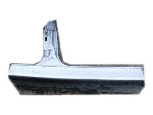 SŁUPEK ŚRODKOWY PRÓG PRAWY BMW E38