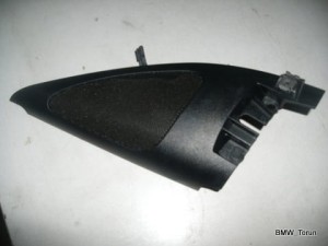 GŁOŚNICZEK OSŁONA PRZÓD LEWY GOLF IV 97-04