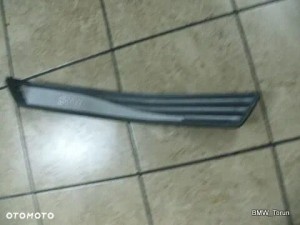 LISTWA OSŁONA NA PRAÓG TYŁ LEWA BMW E60 E61 
