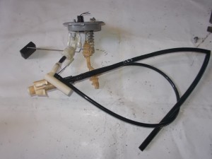 PŁYWAK CZUJNIK POZIOMU PALIWA 3.5 4.4 V8 E65 F-VAT