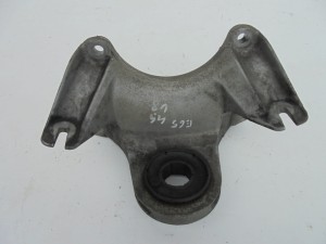 ŁAPA PODPORA SKRZYNI BMW E65 4.4 V8 AUTOMAT F-VAT