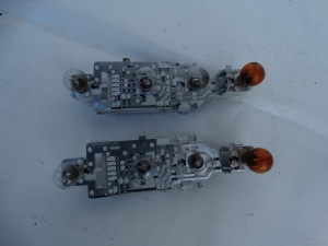 OPRAWKA WKŁAD LAMPY PRAWA TYŁ COMPACT BMW E46