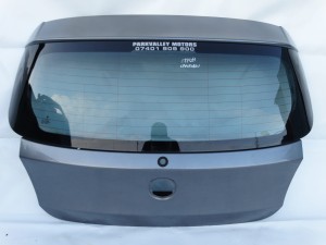KLAPA BAGAŻNIKA BMW E87 GOŁA F-VAT