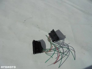 WTYCZKA KOSTKA LAMPY TYŁ HB AVENSIS II T25 F-VAT 