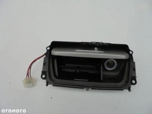 POPIELNICZKA SCHOWEK E90 E91 F-VAT