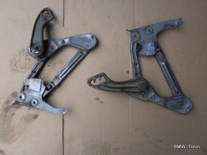 ZAWIAS ZAWIASY KLAPY TYŁ MERCEDES 124