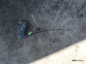 ZAMEK DRZWI PRZÓD PRAWY FORD ESCORT
