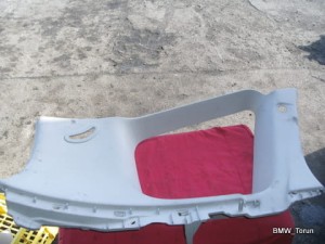OSŁONA SŁUPKA MASKOWNICA TYŁ L GRAND SCENIC II