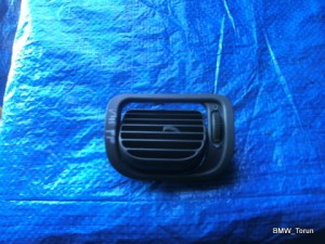 KRATKA NAWIEWU WENTYLACYJNA VOLVO V40