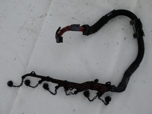 WIĄZKA WTRYSKIWACZY BMW E39 3.0D M57 F-VAT