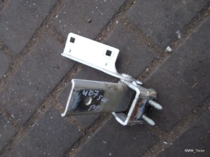 ZAWIAS KLAPY TYŁ PRAWY EZRC 407 F-VAT