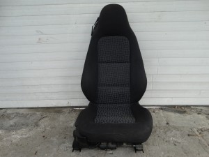 FOTEL PRAWY MATERIAŁ BMW Z3 F-VAT