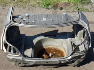 PAS TYLNY DUPA ĆWIARTKA WANNA BMW E60 F-VAT