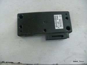 WZMACNIACZ MODUŁ STEROWNIK TELEFONU MERCEDES W210