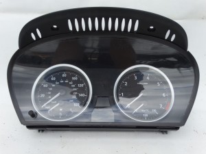 LICZNIK ZEGARY BENZYNA AUTOMAT 3.6 4.0 4.4 V8 BMW E60 E61 E63 E64 F-VAT