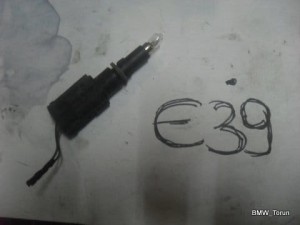 OPRAWKA WKŁAD LAMPY PRZÓD POSTOJÓWKI E39 F-VAT