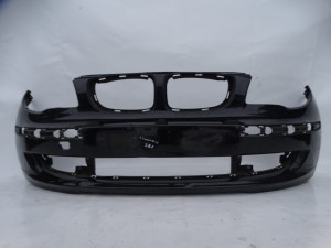 ZDERZAK PRZÓD PRZEDNI GOŁY BMW E81 E87 LIFT SCHWARZ II F-VAT