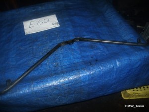 WZMOCNIENIE CZOŁOWE ŁĄCZNIK PAS PRZÓD BMW E60 E61