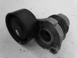NAPINACZ PASKA NISSAN QASHQAI J11 1.2 DIG-T F-VAT