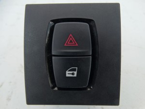 WŁACZNIK PRZEŁĄCZNIK ŚWIATEŁ AWARYJNYCH BMW F30 F31 F-VAT