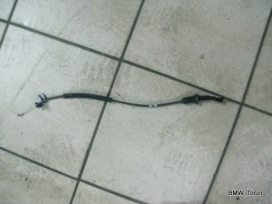 LINKA CIĘGNO ZAMKA TYŁ GOLF IV 97-04