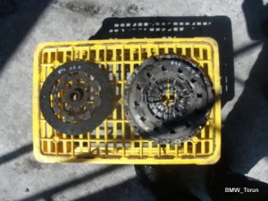 SPRZĘGŁO TARCZA + DOCISK BMW E46 1.8d 2.0d 318d