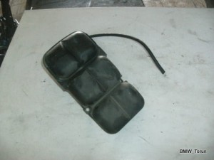 ZBIORNIK PODCIŚNIENIA 3.2CDI MERCEDES E W210