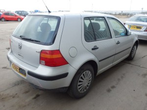 KLAPKA PALIWA VW GOLF IV LB7Ż