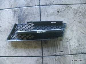 KRATKA ZDERZAKA PRZÓD LEWA BMW E90 E91
