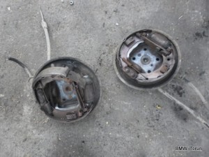ZWROTNICA ŁOŻYSKO TYŁ FORD ESCORT