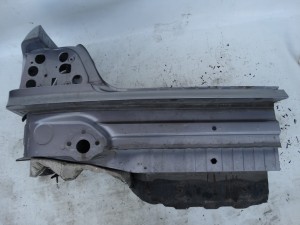 BŁOTNIK LEWY TYŁ TYLNY PAS ĆWIARTKA BMW E39 SEDAN F-VAT