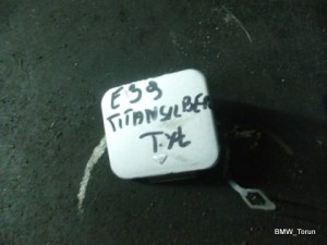 ZASLEPKA ZDERZAKA TYŁ SEDAN E39 TITANSILBER F-VAT