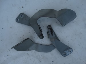 ZAWIAS MASKI LEWY PRAWY FORD KUGA MK1 M8 F-VAT