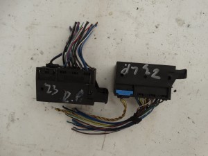 WTYCZKA KOSTKA DRZWI Z KAROSERII LEWA PRAWA BMW Z3 1392603 F-VAT